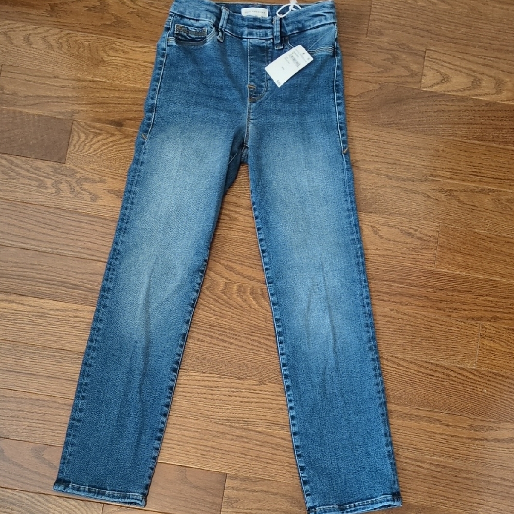 Good American POWER STRETCH PULL-ON STRAIGHT JEANS (113)
